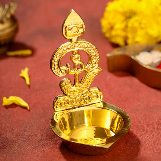 ஓம் முருகர் விளக்கு  Om Vel Diya in Brass
