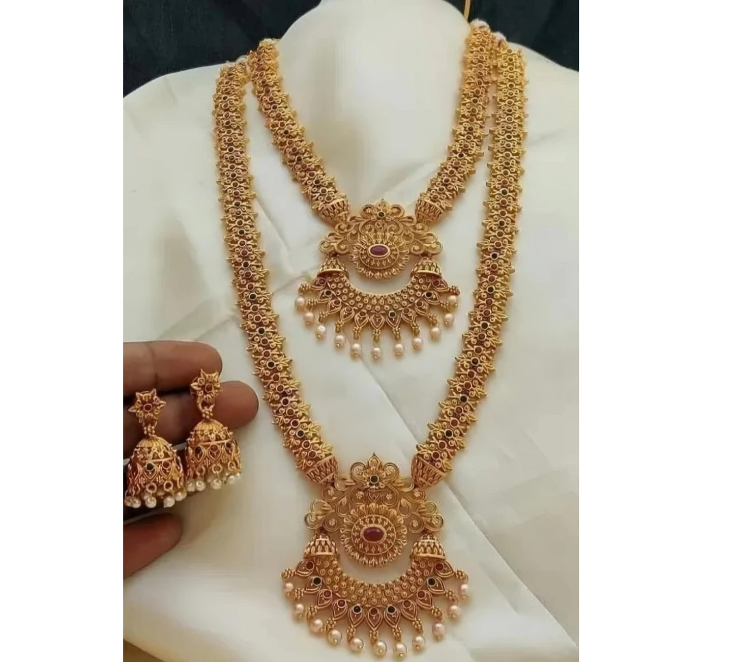 Women jwellery set Alloy material combo offer
